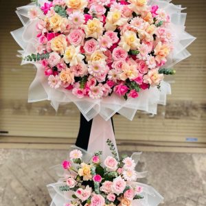 Kệ Hoa Chúc Mừng Tone Hồng Mộng Mơ – KH2