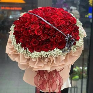 Bó Hoa Hồng Đỏ Cao Cấp Lãng Mạn – CM22