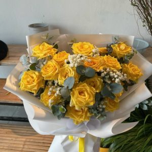 Bó Hoa Chúc Mừng Rực Rỡ – CM140