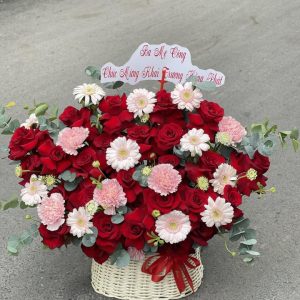 Giỏ Hoa Velvet Rose Vẻ Đẹp Kiêu Sa - GH47