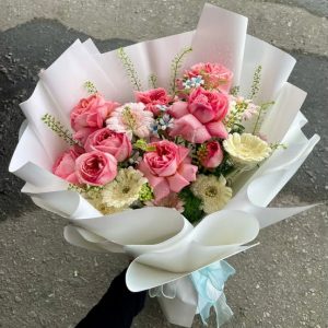Bó Hoa T                                                                                                                                       one Hồng Thanh Lịch – CM210