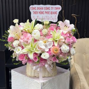 Giỏ Hoa Hồng Pastel Nàng Thơ – GH153