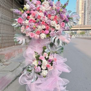 Kệ Hoa Chúc Mừng Hồng Pastel Hiện Đại – CM178