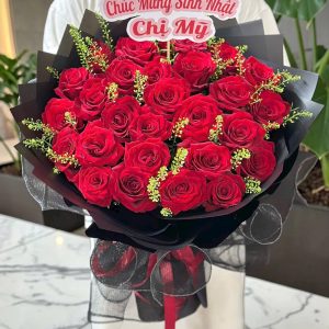 Bó Hoa Hồng Đỏ Rực Rỡ Trao Yêu Thương – CM167