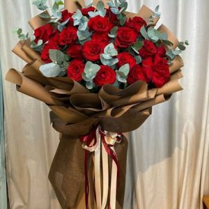 Bó Hoa Hồng Đỏ Món Quà Yêu Thương – CM175