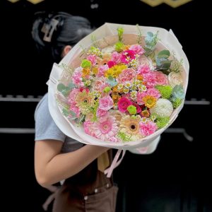 Bó Hoa Cầu Vồng Xinh Đẹp – CM253