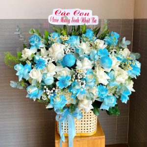 Giỏ Hoa Tone Xanh Mây Trời Dịu Dàng – GH90