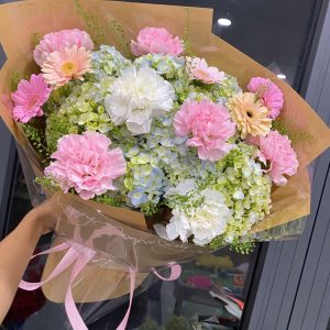 Bó Hoa Cẩm Tú Mix Cẩm Chướng Ngọt Ngào - CM74