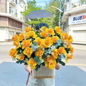 Giỏ Hoa Tone Vàng May Mắn – GH114
