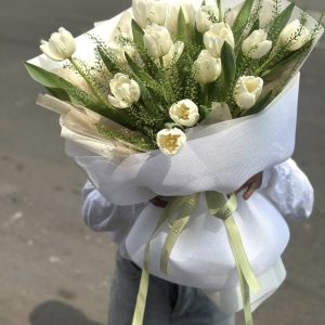 Bó Hoa Tulip Tinh Khôi - CM128