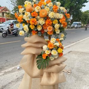 Kệ Hoa Chúc Mừng 2 Tầng Hiện Đại – CM205