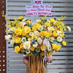 Giỏ Hoa Tone Vàng May Mắn Sang Trọng – GH126