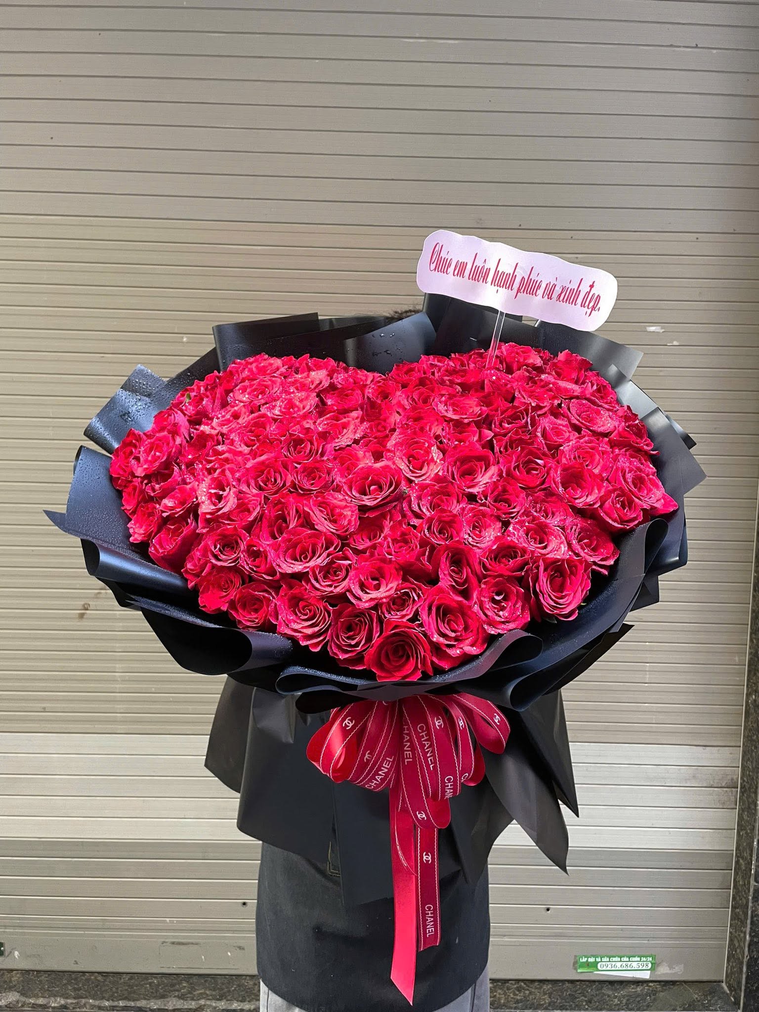 Bó Hoa Hồng Đỏ Tình Yêu – CM203