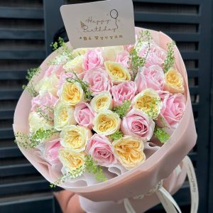 Bó Hồng Kem Vàng Nhẹ Nhàng - CM134